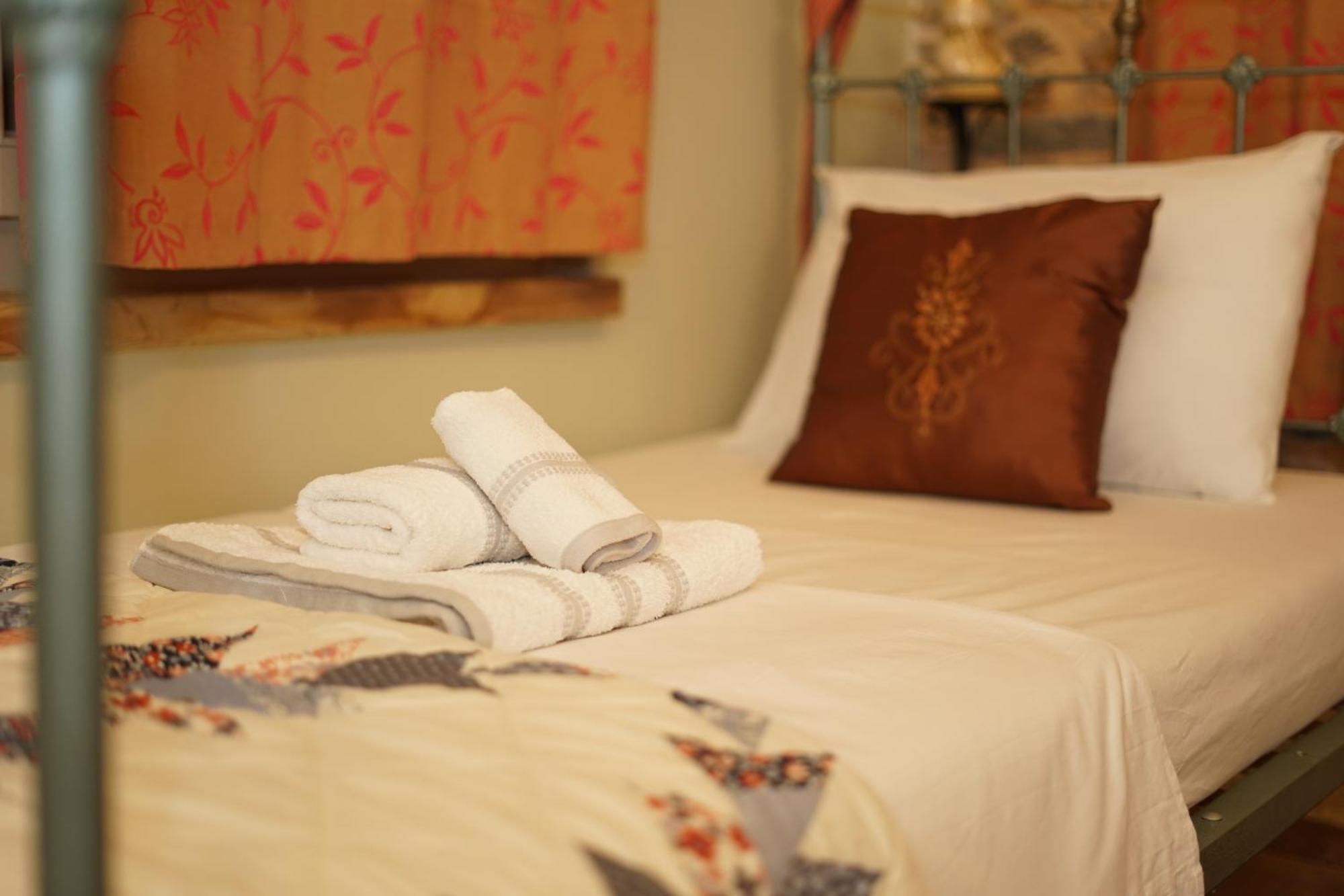 Irene'S Mansion Apartment Vrontados Ngoại thất bức ảnh